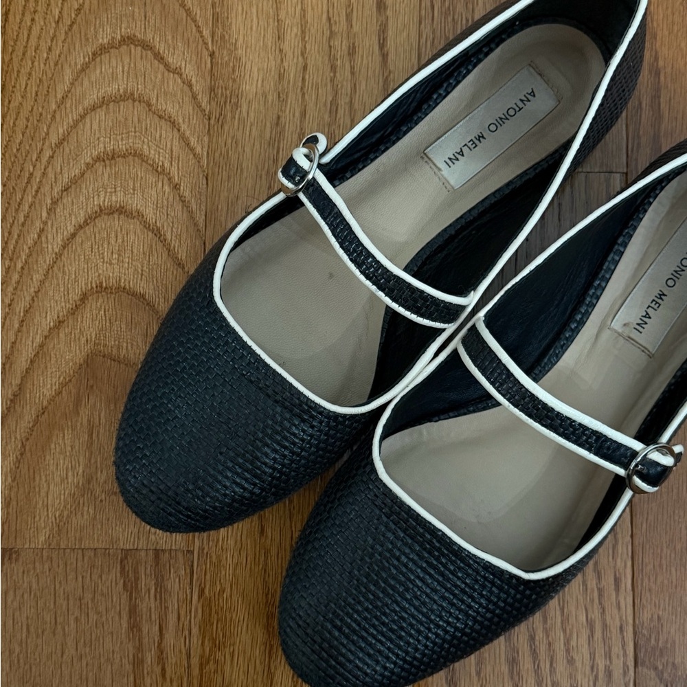 Antonio Melani Black and White Textured Flats